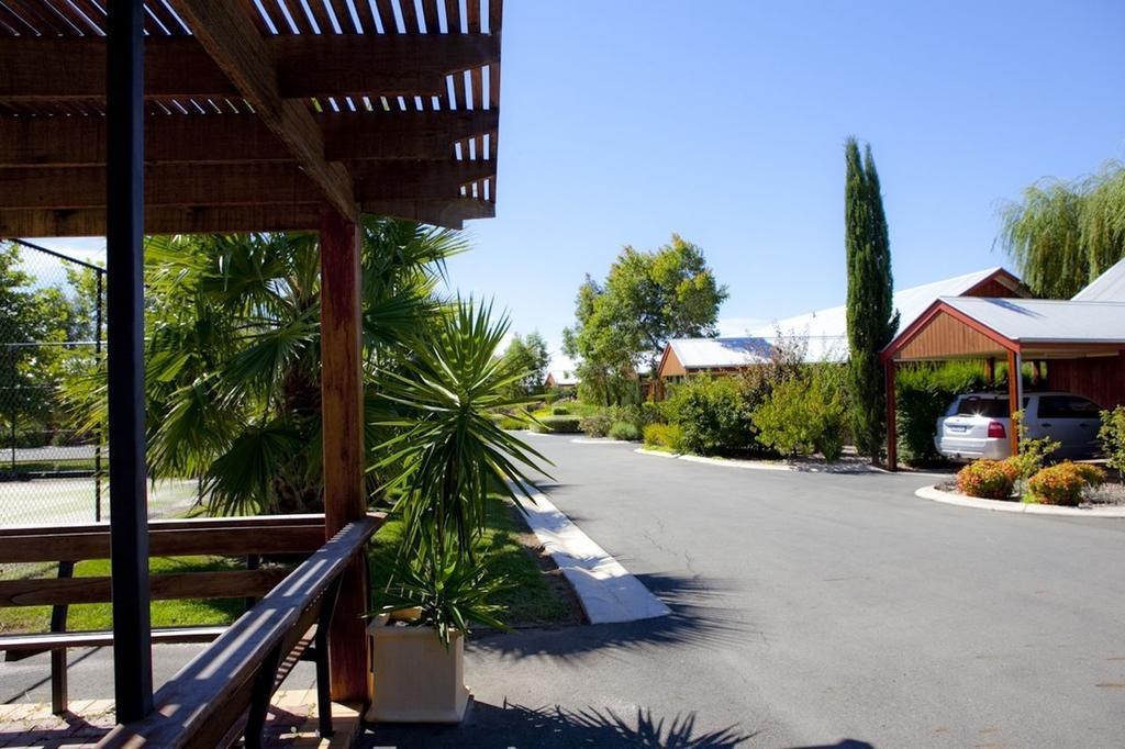 Perricoota Vines Retreat Hotell Moama Rom bilde